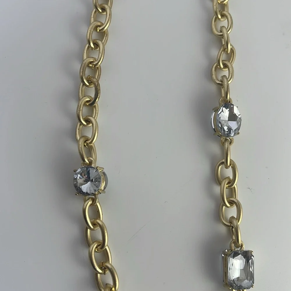 Necklace & Earrings Rhinestones Gold tone 16” NEW